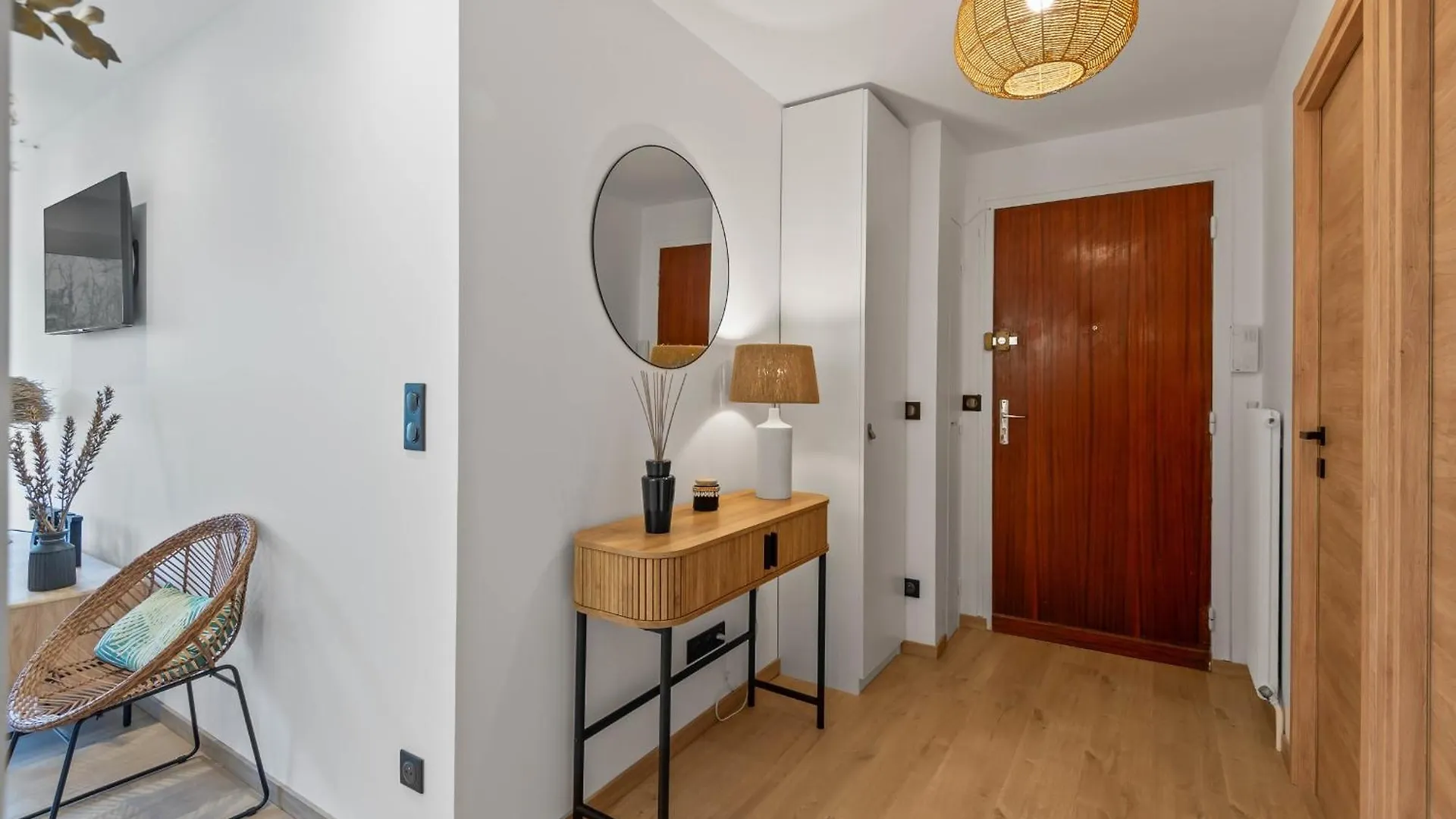 Lapis Lazuli - T3 Parking Proche Lac Annecy Apartment