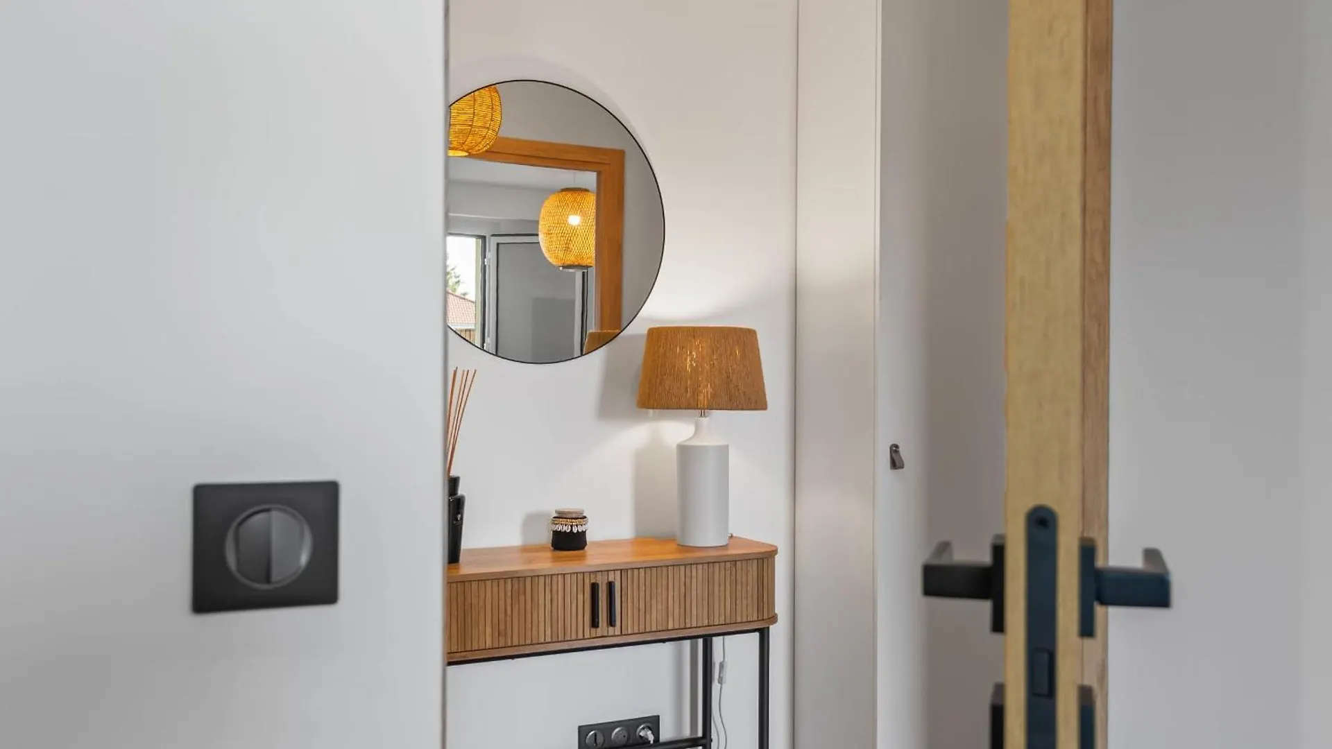 Apartment Lapis Lazuli - T3 Parking Proche Lac Annecy